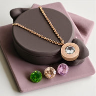 Radiant mood necklace